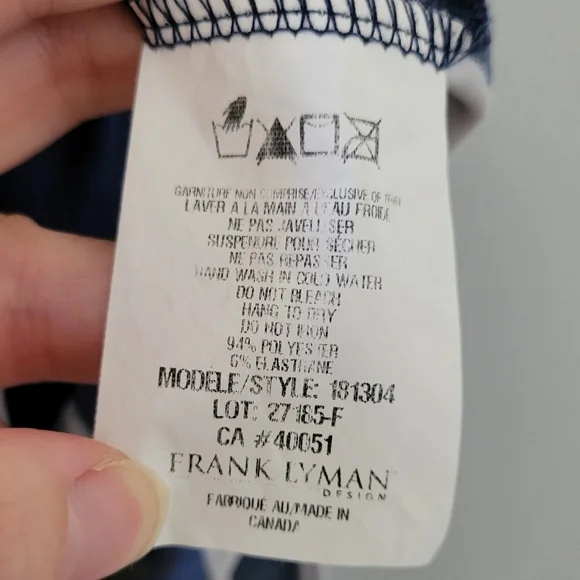 Frank Lyman Collared Stripe Floral Sleeveless Top Size 8 Half Zip Rhinestones - Picture 9 of 10